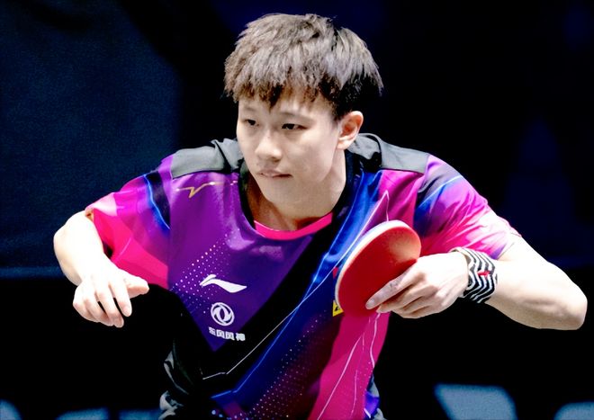 台上的高光 台上的高光