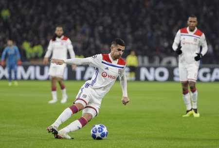 场上再创佳 场上再创佳