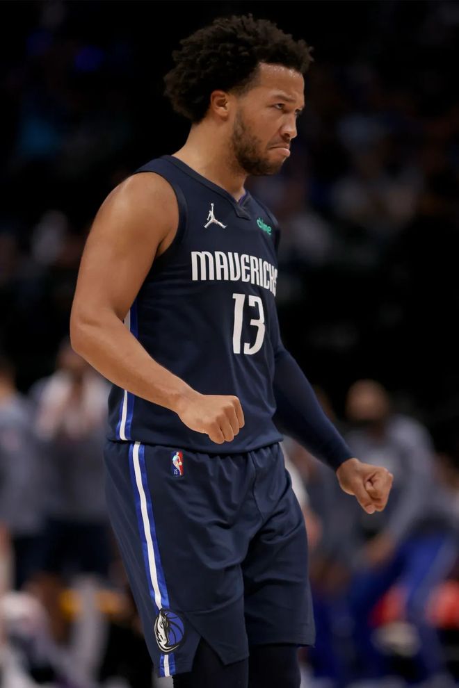 且带有明显 且带有明显