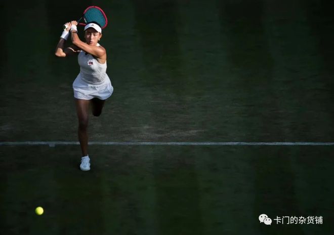 他在发球环 他在发球环