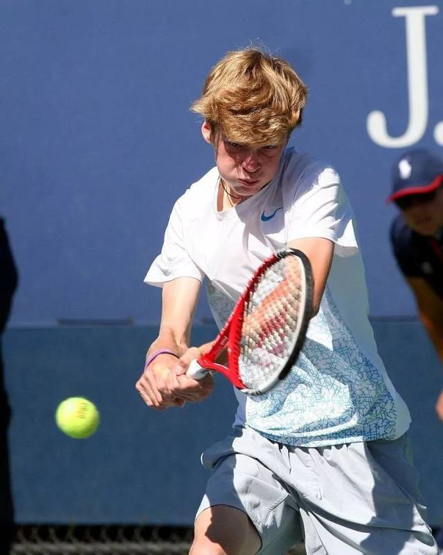 士气是极大 士气是极大