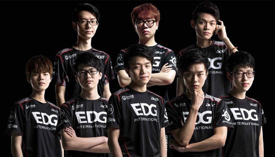 的比赛中展 的比赛中展